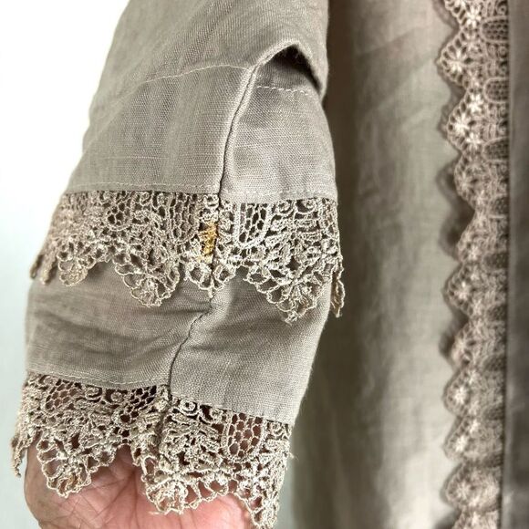 Vintage Cloak of Many Colors by Liberty & Lucretia Tan Linen Lace Trim Top - Picture 8 of 10